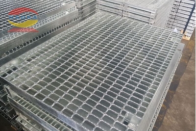 Gia công kim loại tại Bạc Liêu máy CNC đồng đều, chính xác, gọi ngay!