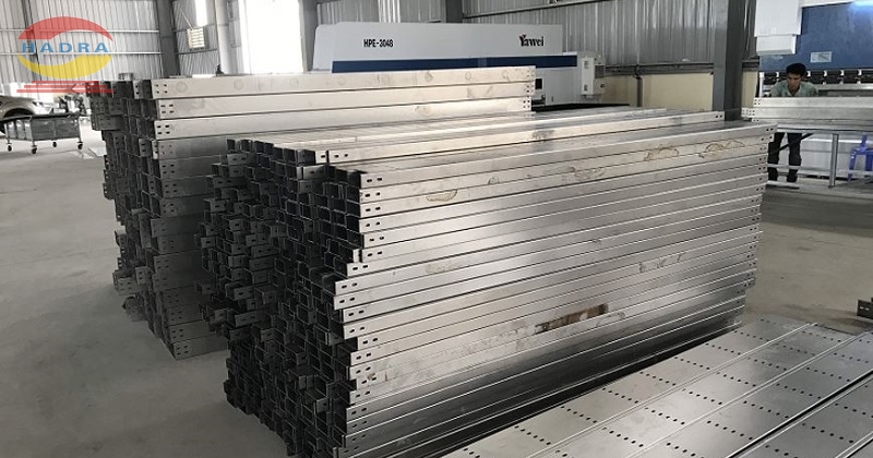Thang máng cáp Cao Bằng  loại nào rẻ nên chọn?