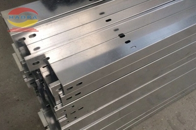 Máng cáp mạ Kẽm nhúng nóng có ưu điểm vượt trội nào đáng mua