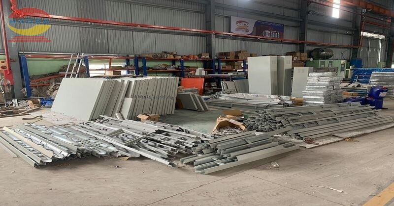 Vỏ tủ điện tại Đà Nẵng: nên dùng loại sơn tĩnh điện không?