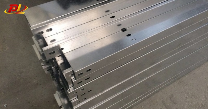 Máng cáp điện mạ Kẽm và sự an toàn mang lại cho công trình