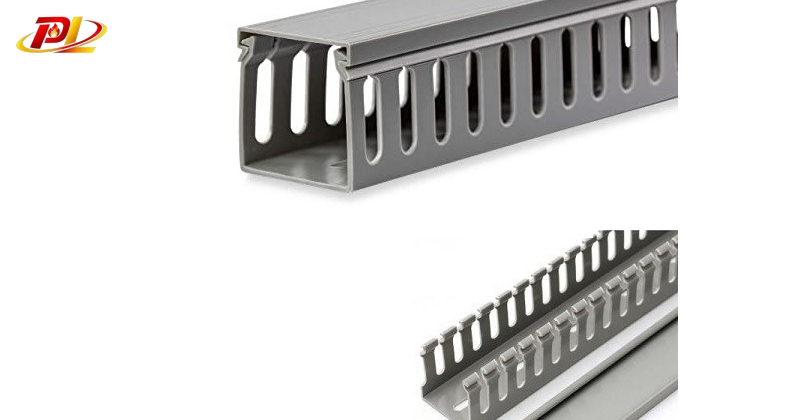 Máng cáp nhựa 200x100 giảm khối lượng cho nhà xưởng cấp đông hoa quả