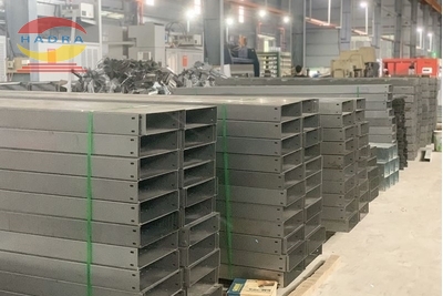 Máng đỡ dây điện an toàn cho hệ thống nhà cao tầng