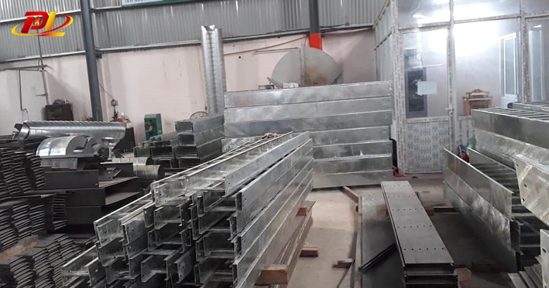 Thang máng cáp: Mua ở đâu đạt chuẩn chất lượng ISO 9001:2015?