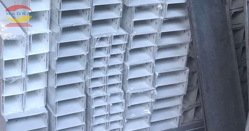 Giá máng cáp 200x100 bao nhiêu? Địa chỉ bán chuẩn nhiều loại?