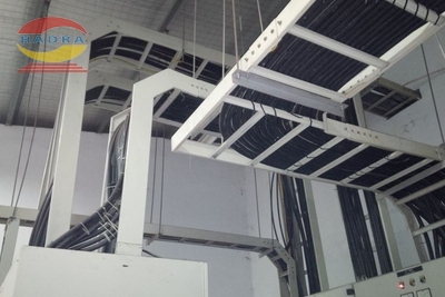 Tủ điện thang máng cáp - Thiết bị quan trọng cho văn phòng