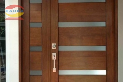 Giá cửa thép chống cháy có tính kèm phụ kiện không? Xem ngay