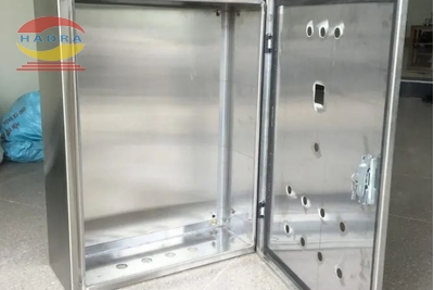Vỏ tủ điện Thanh Hoá bằng Thép không gỉ có những ưu điểm gì?