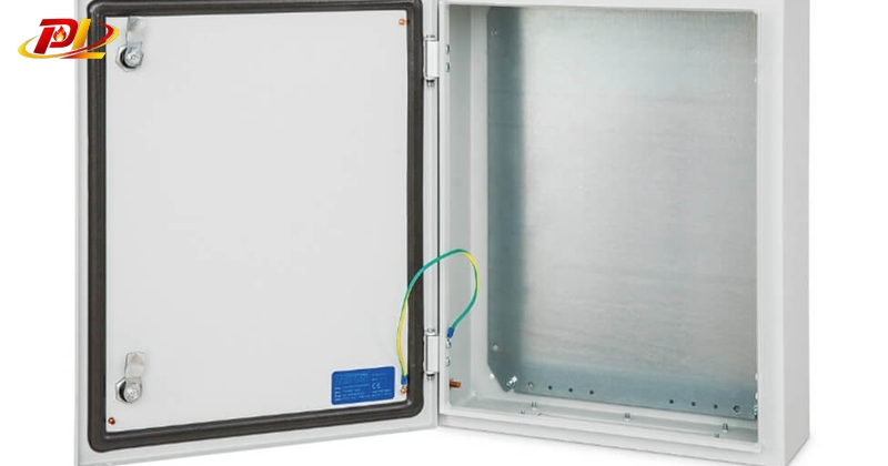 Tủ điện 600x400x250 giúp trường học trở nên an toàn hơ