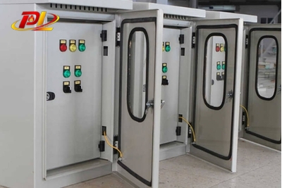 Vỏ tủ điện ngoài trời 800x600x250 an toàn cho nhà máy