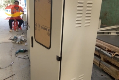 Vỏ tủ điện ngoài trời 2 cánh thiết kế dành cho chung cư mini