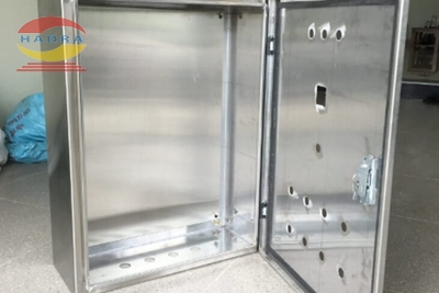 Tủ điện Inox nâng cao chất lượng dịch vụ phòng khám
