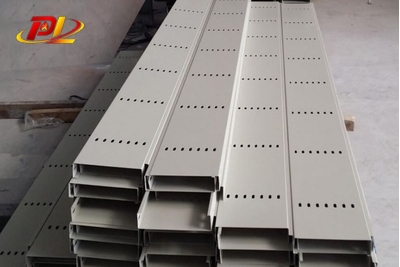 Máng cáp 200x100 thiết kế dành cho nhà máy chế biến thực phẩm