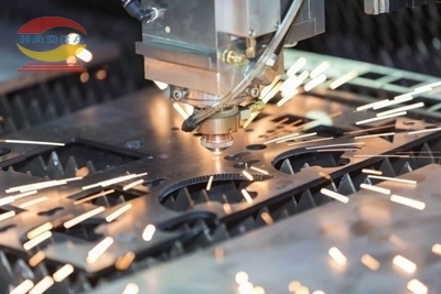 Cắt Laser kim loại tấm tại Phúc Long Hadra có tốt không?