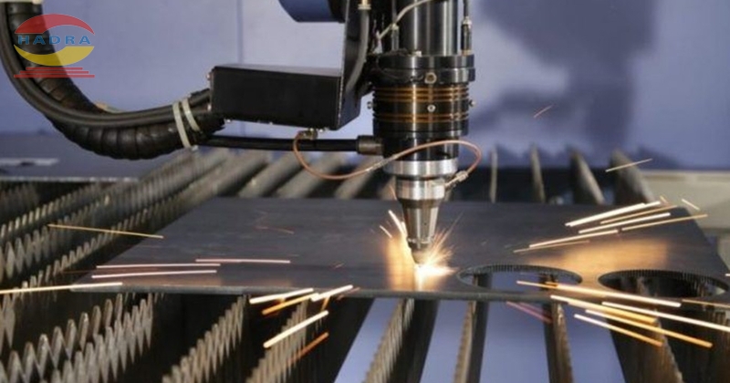 Cắt Laser thép tấm có ưu điểm gì? Tìm hiểu ngay!
