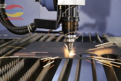 Cắt Laser thép tấm có ưu điểm gì? Tìm hiểu ngay!