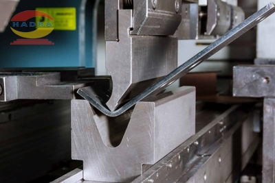 Tìm hiểu phương pháp gia công tấm kim loại chất lượng?