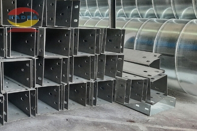 Máng cáp điện 200x100 thiết kế dành cho nhà máy in, Xem ngay!