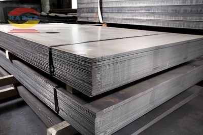 Tấm Kim Loại: Các Kiểu Bề Mặt Xử Lý Phổ Biến Hiện Nay