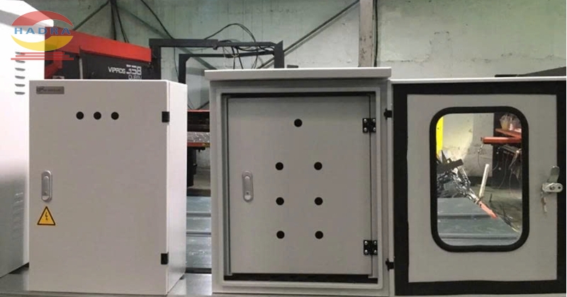 Vỏ Tủ Điện 600x800x250: Bảo Vệ Thiết Bị Và An Toàn Lắp Đặt