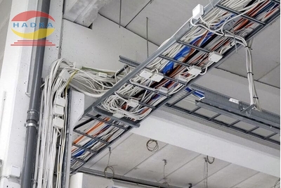 Cách Xử Lý Mối Nối Thang Máng Cáp Để Đảm Bảo Tiếp Địa An Toàn