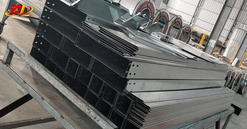 Máng Cáp Nhôm Gặp Đồng: 3 Cách...