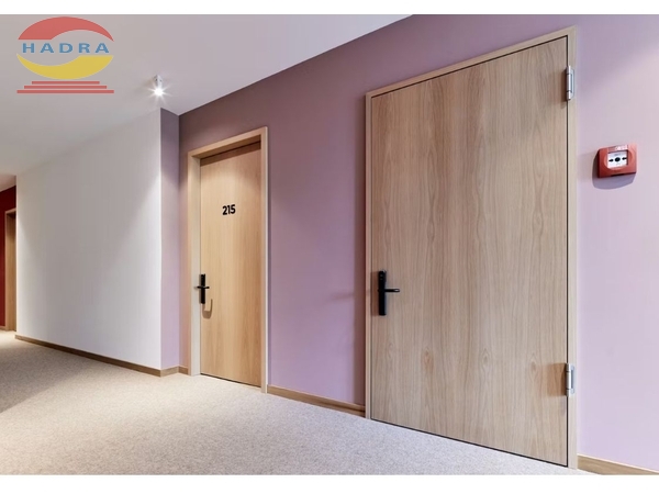 Cửa gỗ chống cháy EI 15 phút