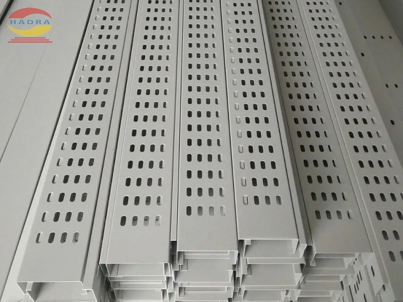 Khay cáp sơn tĩnh điện