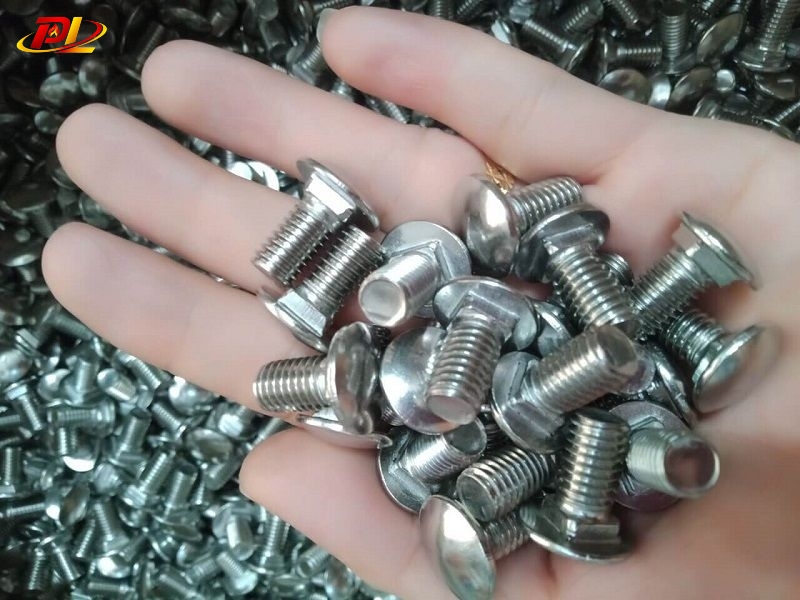 Bulong và Ecu nối thang máng cáp