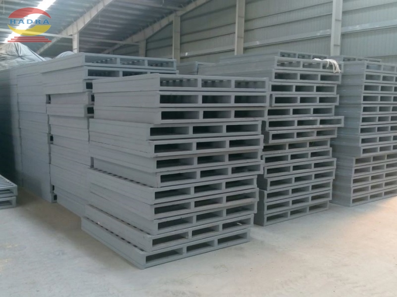 Hadra- địa chỉ cung cấp Pallet sắt chất lượng, giá tốt
