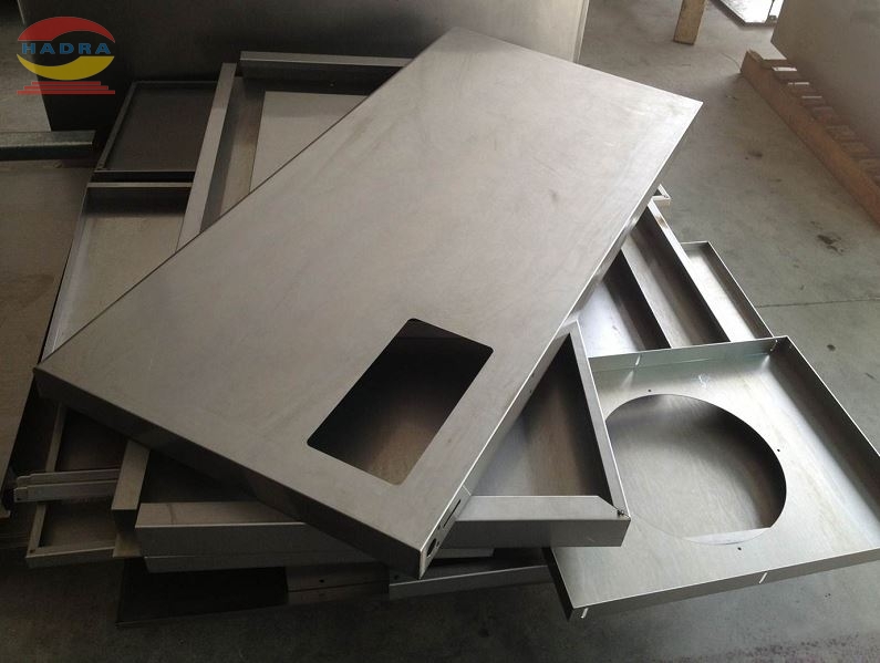 Gia công sản phẩm tấm Inox đến ngay Hadra