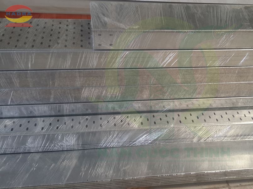 Khay cáp 200Wx100Hx1.2T là lựa chọn tuyệt vời của bạn
