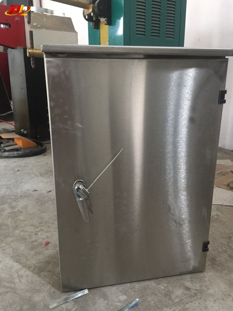 tủ điện Inox 304 chất lượng
