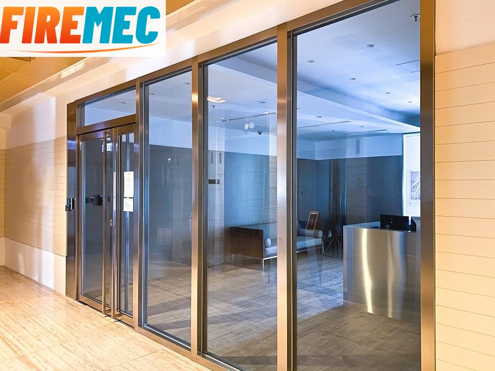 Vách kính chống cháy Phúc Long Hadra 