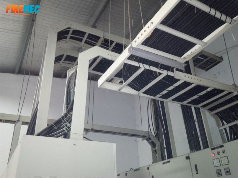 Điểm cộng đáng nể của thang cáp 200x100 cho hệ thống chung cư