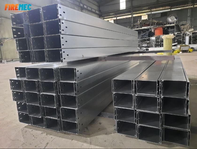 Máng cáp mạ kẽm an toàn cho nhà máy gia công may, Xem ngay!