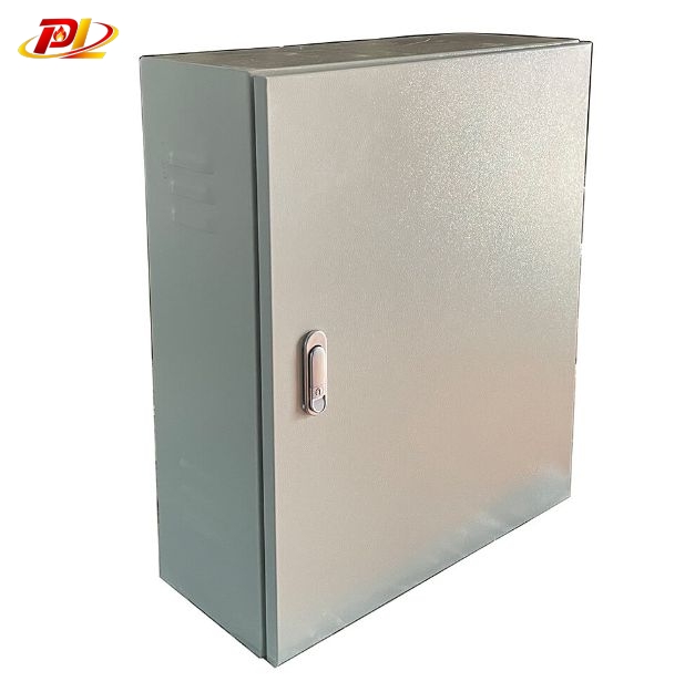 Tủ điện 600x400x200 thiết kế dành cho trung tâm thương mại