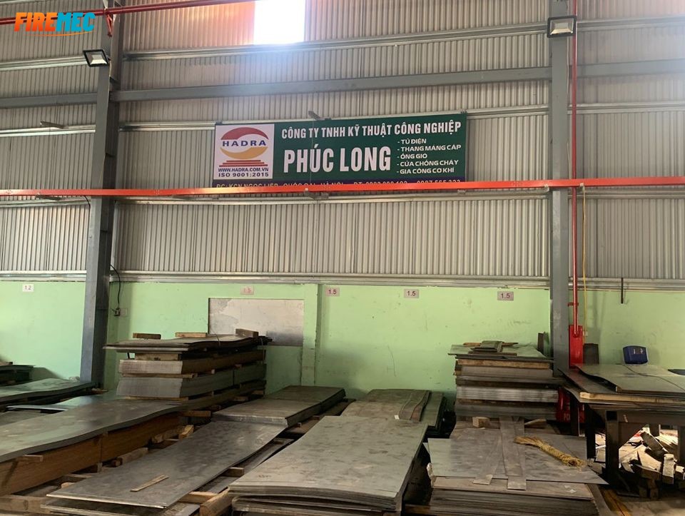 Đến ngay Phúc Long Hadra để nhận báo giá cửa thép chống cháy hợp lý