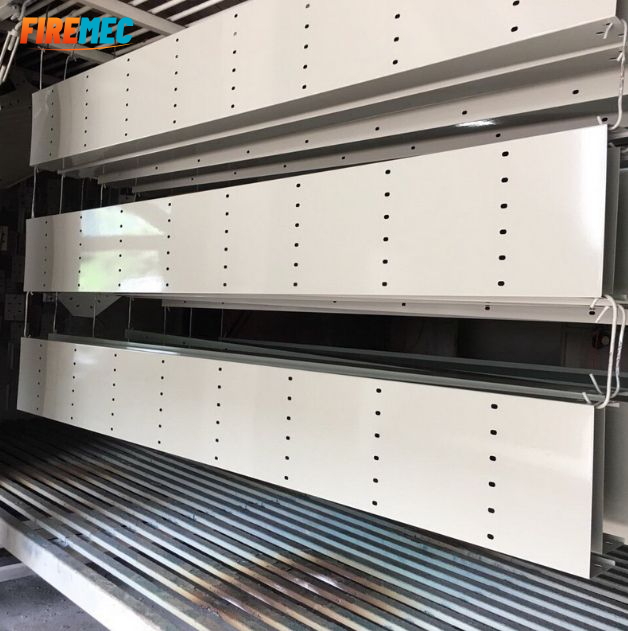 3 lý do nên dùng máng cáp 100x100 cho hệ thống điện chung cư