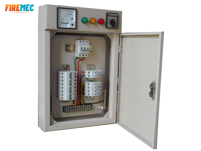 3 lý do nên dùng tủ điện 300x200x150 cho nhà máy kính