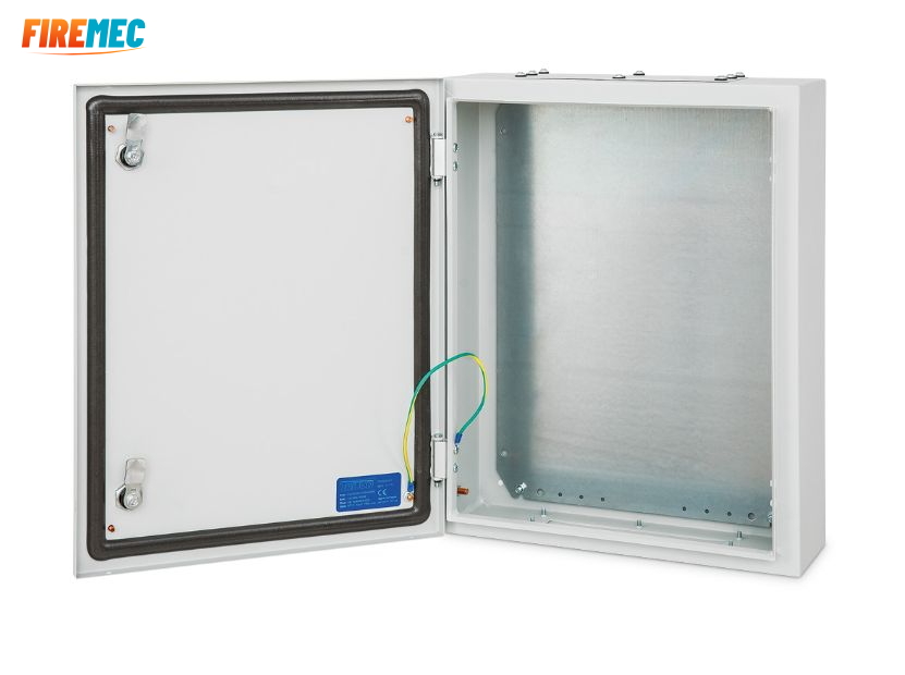 3 lý do nên dùng tủ điện 600x800x300 cho nhà máy linh kiện điện tử