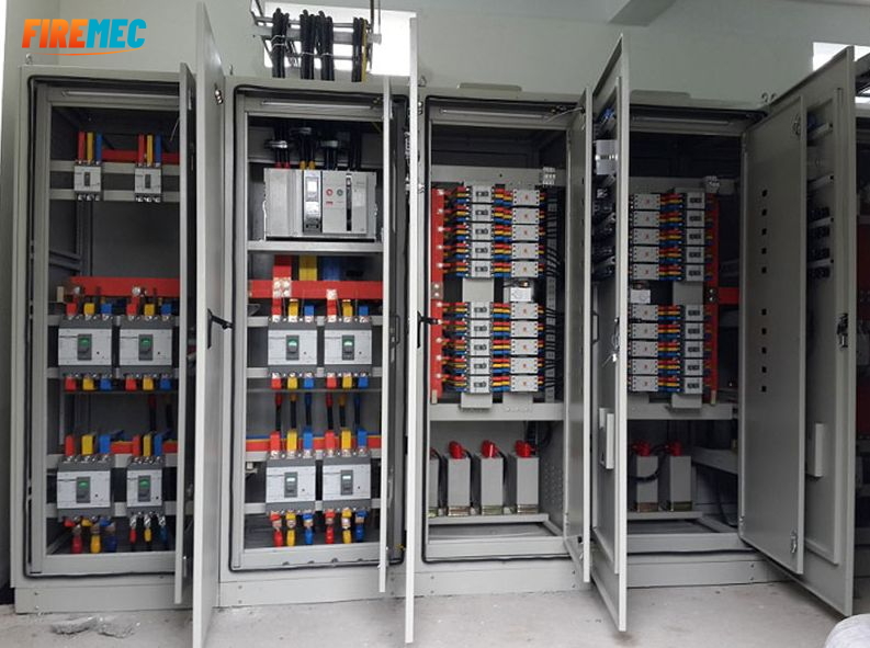 Tủ điện 600x800x300 - Thuận tiện cho việc kiểm tra các thiết bị của nhà máy