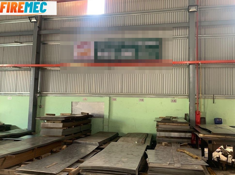 Ray cửa cuốn