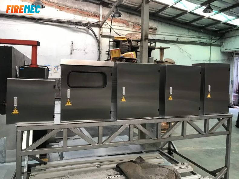 Vì sao nên dùng vỏ tủ điện Inox cho trung tâm y tế?