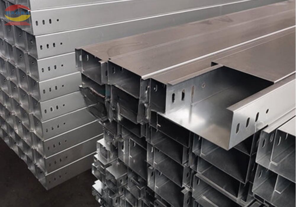 Kinh Nghiệm Chọn Thang Máng Cáp Phù Hợp Cho Từng Loại Công Trình