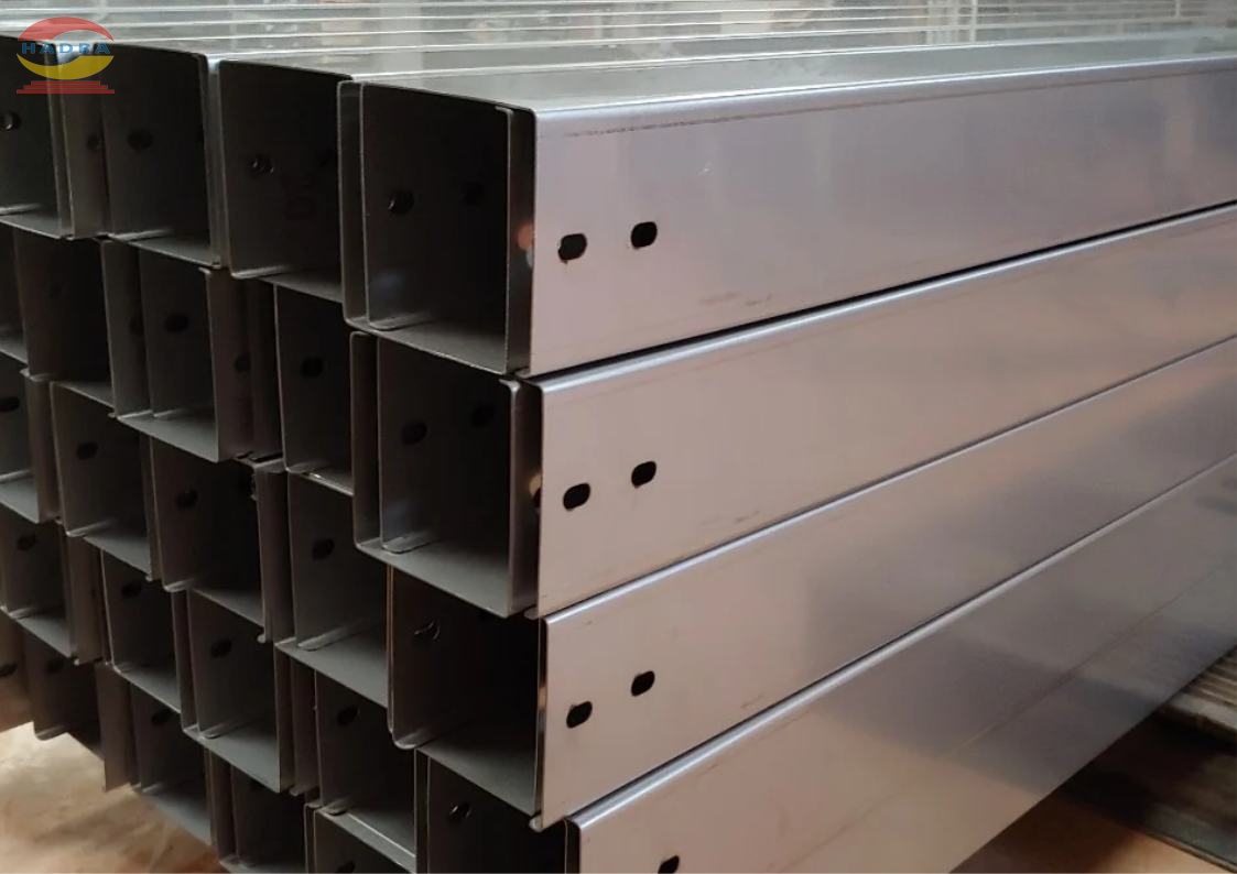 Máng Cáp Inox: Tính Năng Và Lợi Ích Cho Hệ Thống Điện Bền Vững