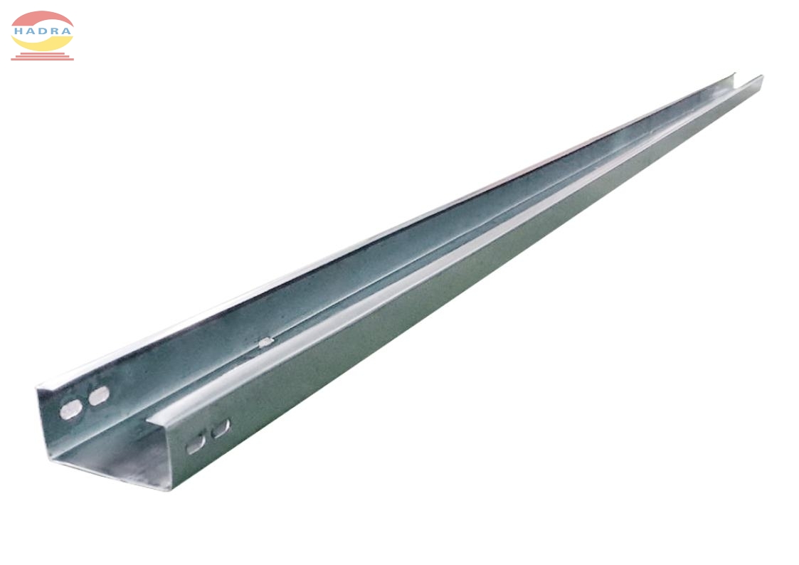 Ứng Dụng Của Máng Cáp Solar Trong Các Dự Án Điện Mặt Trời