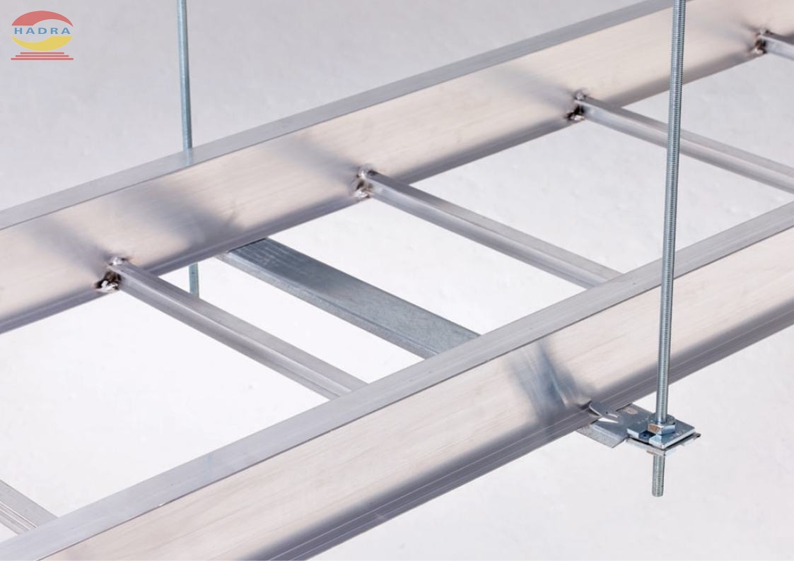 Thang Máng Cáp Nhôm - Ưu Điểm Về Trọng Lượng Và Độ Bền