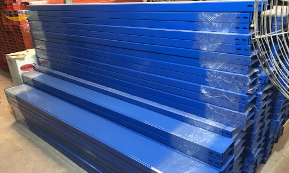 So Sánh Máng Cáp Sơn Tĩnh Điện Vs Mạ Kẽm Nhúng Nóng Chi Tiết