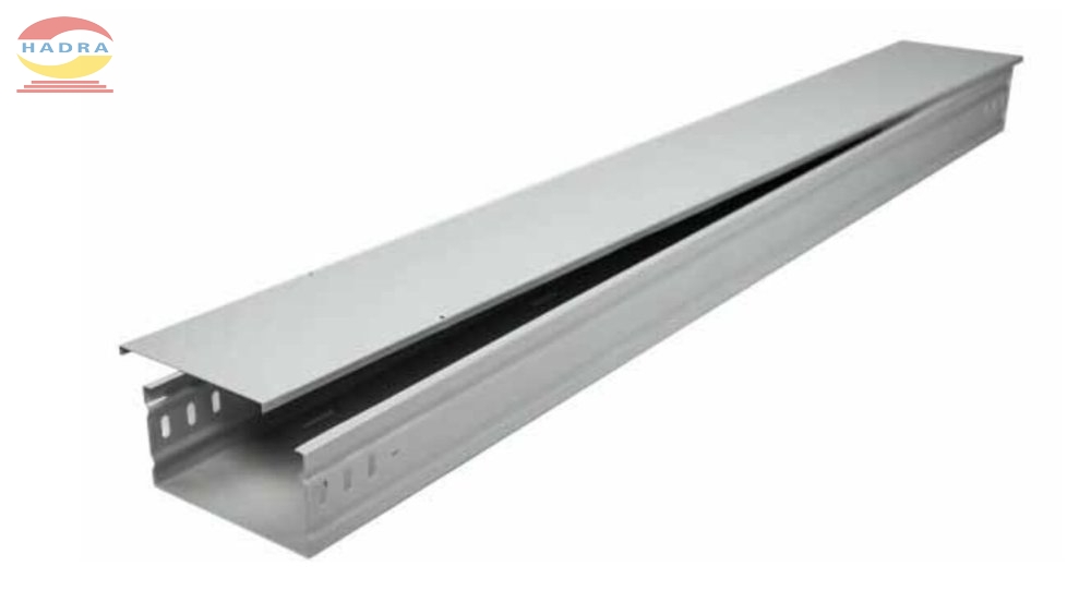 Lựa Chọn Vật Liệu Máng Cáp Trong Môi Trường Hóa Chất Ăn Mòn Cao